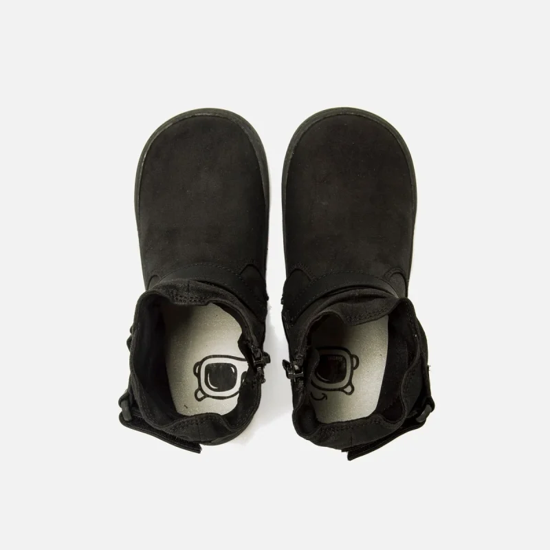 Botas-infantiles-barefoot-Nina-FREE-negro-58860-C56889-Mustang.webp Botas-infantiles-barefoot-Nina-FREE-negro-58860-C56889-Mustang.webp