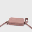 bolso-bandolera-igor-ane-rosa4-1.webp
