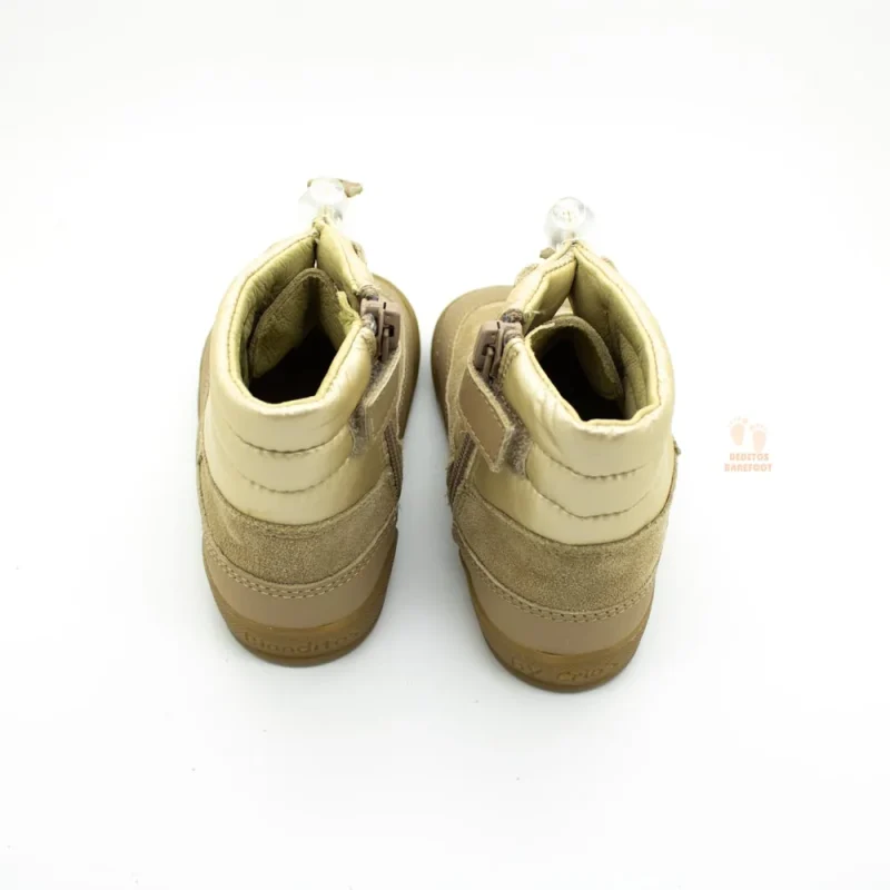 botines-barefoot-blanditos-by-crios-berna-arena.webp botines-barefoot-blanditos-by-crios-berna-arena.webp