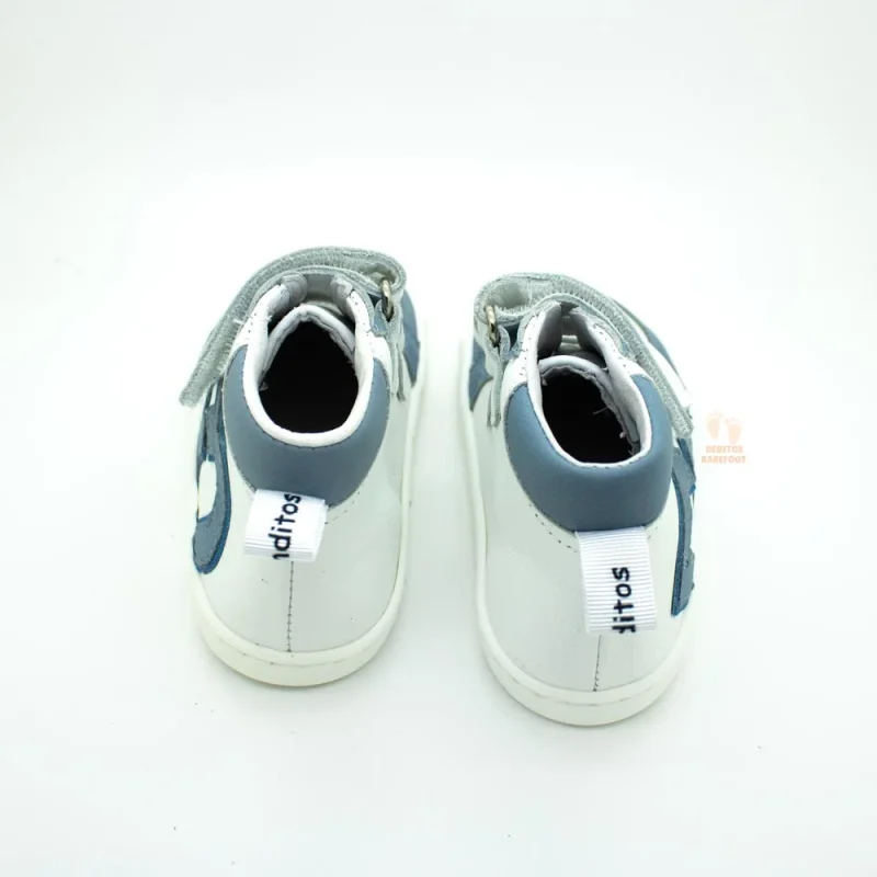 botines-barefoot-blanditos-by-crios-gante-azul-blanco-497-15.webp botines-barefoot-blanditos-by-crios-gante-azul-blanco-497-15.webp