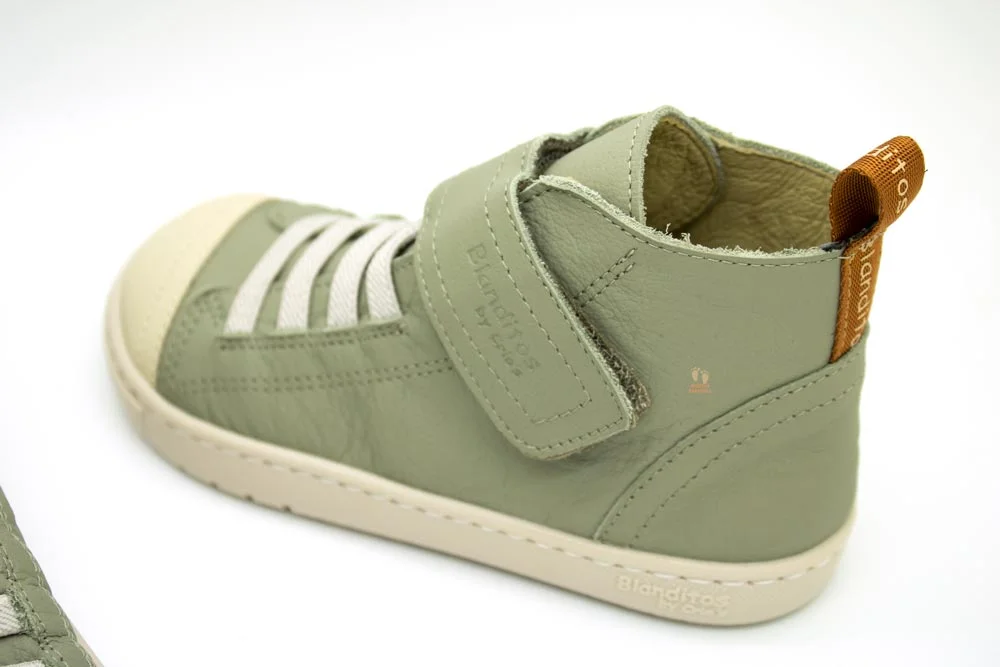 botines-minimalistas-mujer-blanditos-crios-tokio-verde.webp botines-minimalistas-mujer-blanditos-crios-tokio-verde.webp