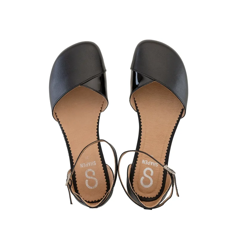 calzado-minimalista-elegante-mujer-shapen-poppy-negro-nochevieja.webp calzado-minimalista-elegante-mujer-shapen-poppy-negro-nochevieja.webp
