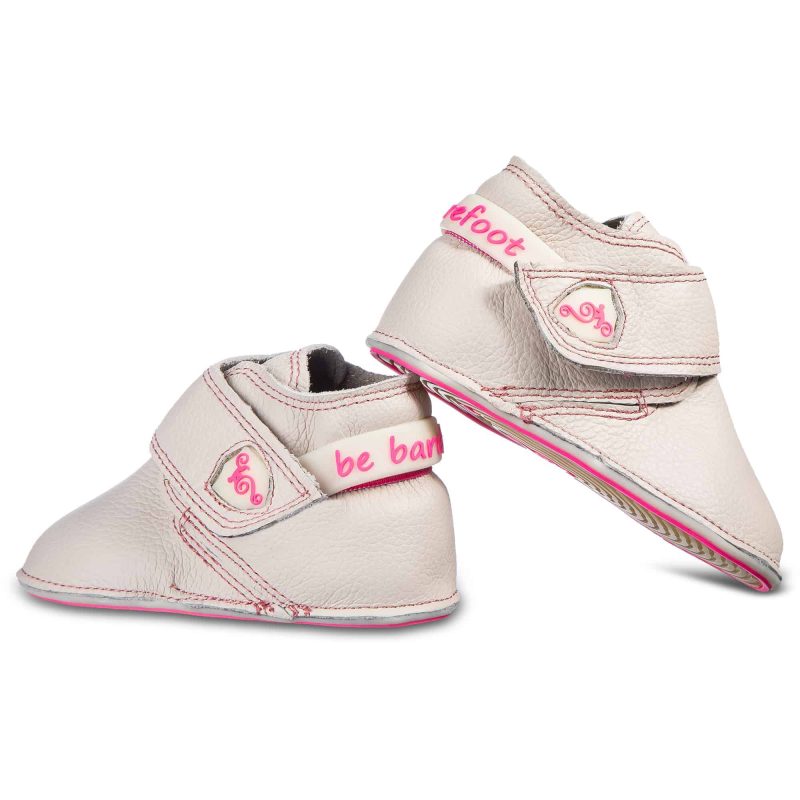 calzado-minimalista-primeros-pasos-magical-shoes-beige.jpg calzado-minimalista-primeros-pasos-magical-shoes-beige.jpg