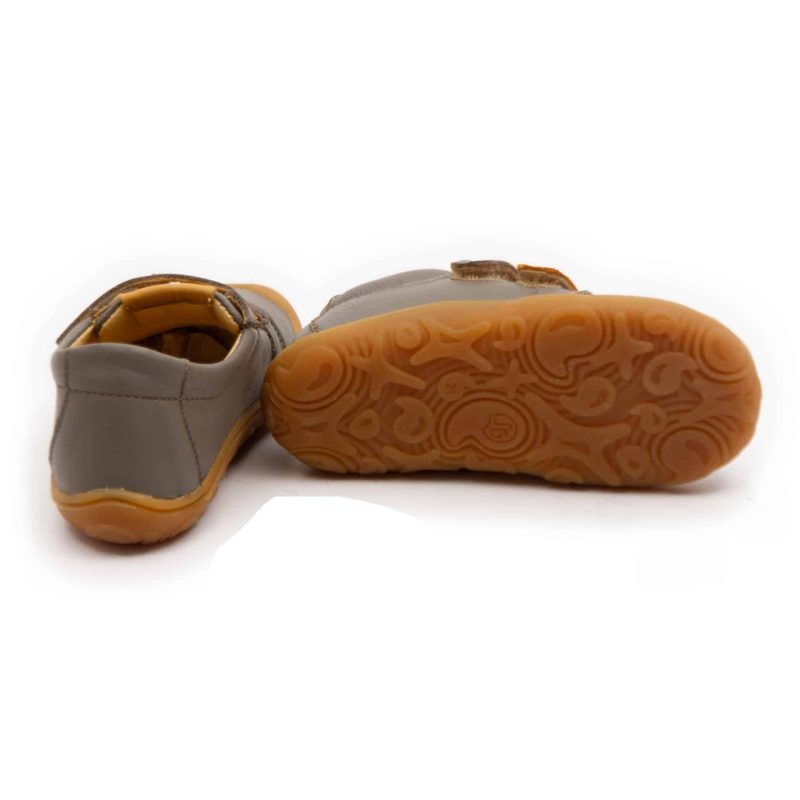 calzado-respetuoso-invierno-dodo-shoes-noah-coffee-barefoot.jpg calzado-respetuoso-invierno-dodo-shoes-noah-coffee-barefoot.jpg