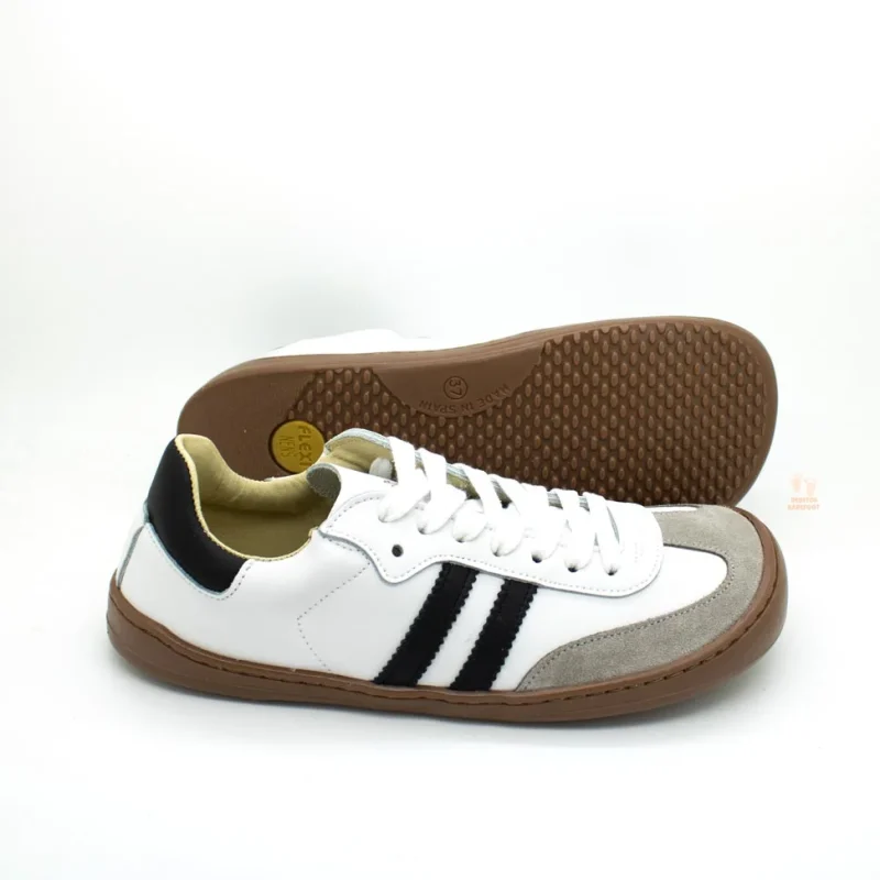 deportivas-RETRO-MINIMALISTAS-SAMBAS-NENS-9026-R-NEGRO.webp deportivas-RETRO-MINIMALISTAS-SAMBAS-NENS-9026-R-NEGRO.webp