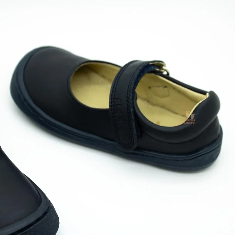 mercedidas-minimalistas-colegiales-flexinens-salvaje-marino-1.webp mercedidas-minimalistas-colegiales-flexinens-salvaje-marino-1.webp