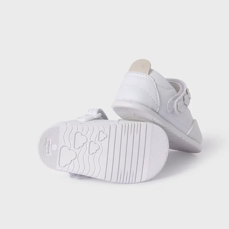 merceditas-minimalista-ceremonia-mayoral-bebe-blanco-XL-4.webp merceditas-minimalista-ceremonia-mayoral-bebe-blanco-XL-4.webp