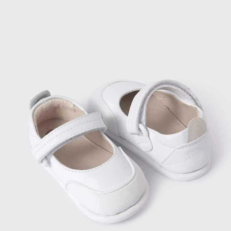 merceditas-minimalista-mayoral-bebe-blanco-XL-4.webp merceditas-minimalista-mayoral-bebe-blanco-XL-4.webp