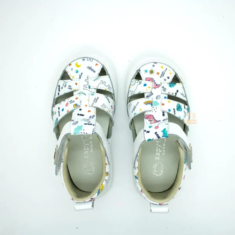 sandalias-respetuosas-zapy-alacha-blanco.webp sandalias-respetuosas-zapy-alacha-blanco.webp