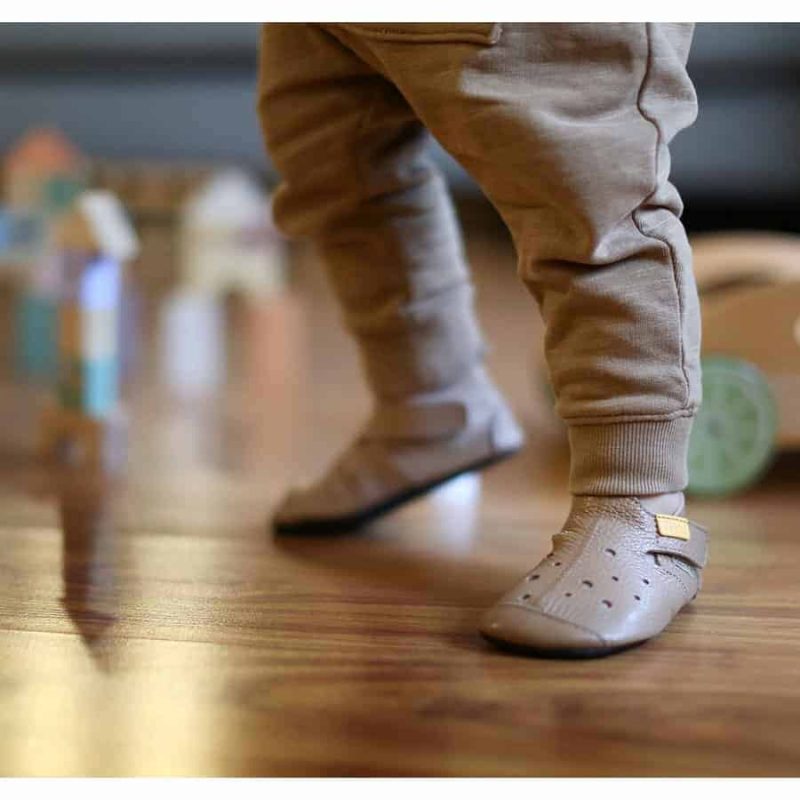 tikki-ziggy-piel-pink-zapatos-respetuoso-barefoot-ninos-flexibles.jpeg tikki-ziggy-piel-pink-zapatos-respetuoso-barefoot-ninos-flexibles.jpeg