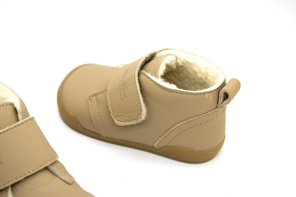 zapatos-minimalistas-pelito-sidney-arena-blanditos-by-crios.webp zapatos-minimalistas-pelito-sidney-arena-blanditos-by-crios.webp
