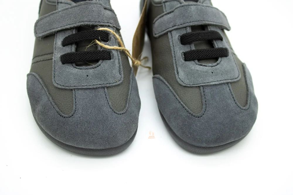 zapatos-respetuosos-batilas-ingles-x090-gris.webp zapatos-respetuosos-batilas-ingles-x090-gris.webp